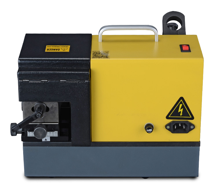 screw tapping tool